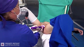 PRIVATE-PATIENT Patient Pia 05