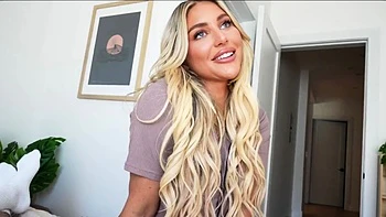 Kayley Gunner - I Fucked The Lead Singer