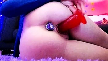 Brunette Solo Webcam Masturbation