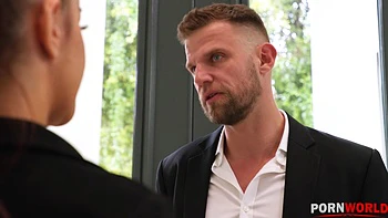 Slutty Real Estate Agent Vanna Bardot Fucks New Client To Seal The Deal GP2618