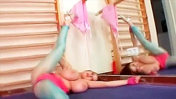 Featuring Merilyn Sakovas Solo Action With Merilyn Sekova