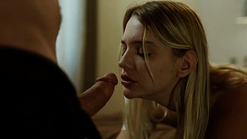 Kenna James gets her pussy gapped from behind