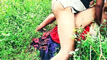 Desi Village Desi Bhabhi Jangal Me Pyar Ke Sath - Village Bhabhi