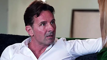 Zelhia thanks her savior in a tough way! - Jacquie et Michel TV