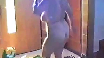 Naked woman cleaning the house: Amateur, Xhamster  Bbw Porn