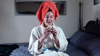 Shower fuck: Blowjob, Doggy  Amateur Porn