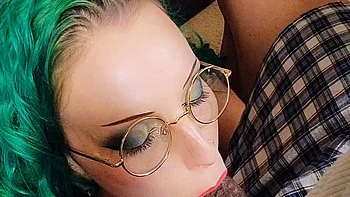 Big Cock Enjoys Blowjob And Hardcore Ride