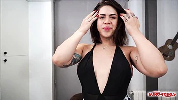 Grooby Girls featuring Mia Bandini's masturbate smut