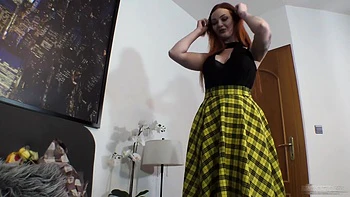 Zara Durose Shows Her Stepson That A Bush Is Better Than Flowers