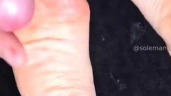 Black Amateur Explore Hot Foot Fetish