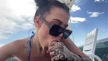 Horny little slut give sloppy blow job and hardcore amateur fucking on a boat