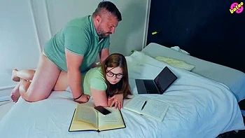 FREE USE PUSSY - Hot Amateur MILF Doggystyle Fucking & Cumshot