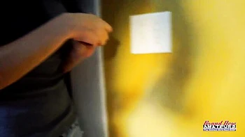 Bird's deep throat scene