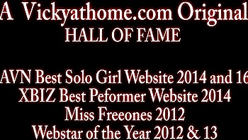 Mom action with dainty Vicky Vette from Vicky At Home