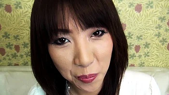 Small titted babe Lauryn May takes