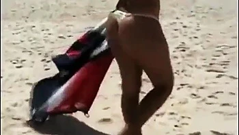 Brazilian Facials - Thais: Blowjob, Missonary  Amateur Porn