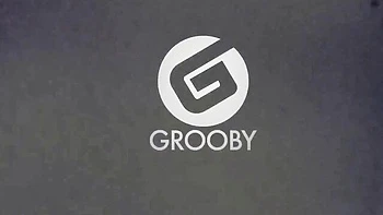 Blooming queen bee - transgirl action - Grooby Girls