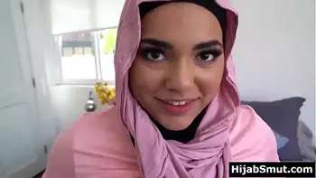 Thick muslim teen looses virginity to her stepuncle