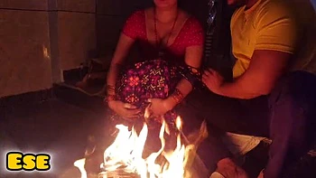 Desi Aunty Big Natural Tits Doggy Style Fucking - Homemade Indian MILF Rough Sex