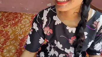 पड़ोस वाली भाभी को देवर ने मिलकर जबरदस्ती करके चोदा