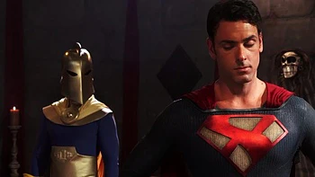 Chica tetona chupa polla en Man of Steel XXX