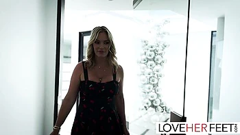 Rosy Rachael Cavalli - foot porn movie - Love Her Feet