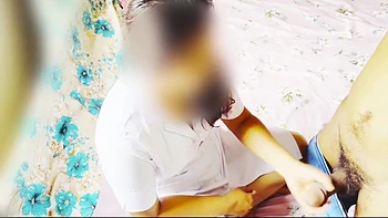 Enfermera india morena follada por paciente primer vez