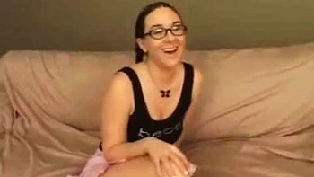 Milf amateur suce grosse queue noire en levrette et cowgirl