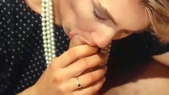 Italienischer Vintage Blowjob und Arschfick mit Sperma