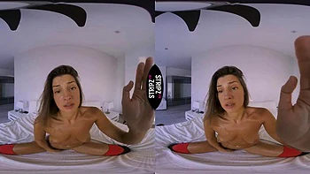 Striptease solo VR e masturbação de lingerie