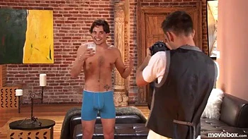 Boquete e caralho cowgirl no missionário