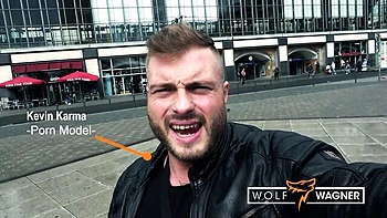 Wolf Wagner Com - public scene