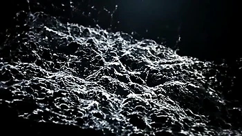 Katy Rose e Nicolette Noir fodem e bebem xixi com brinquedos