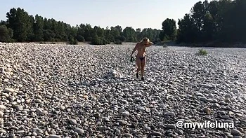 Meine Frau Luna draußen gefickt - Amateur Italienische Milf mit großem Schwanz