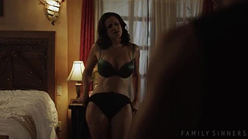 Хентай, негритянки в групповом минете, наездница и миссионерка