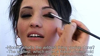 Nicole: Fieses Latina Bukkake und tiefer Blowjob