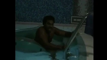 Plan à trois grosse bite : DP anal et pipe avec Franco & Kevin