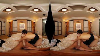 Большие сиськи в наезднице и миссионерке с глубоким минетом VR