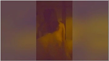 Garotas japonesas fofas com bundas grandes no gonzo