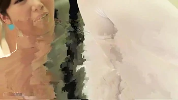 Grosse poitrine infirmière asiatique gangbang