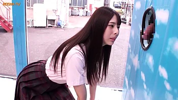 Petite amie étudiante asiatique baisée avec grosse queue et creampie