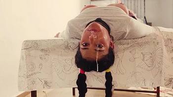 Milf se fait baiser anal avec son gros cul