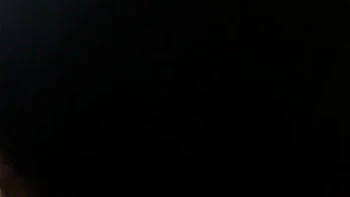 Тамильская девка сосет большой черный член крупным планом