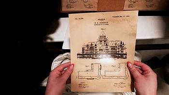 Kleiner Teen-Betrüger fickt Stiefpapis riesigen Schwanz