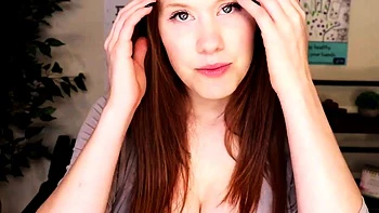 Rothaarige Milf Krankenschwester ASMR behandelt Schwanz