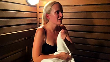 Vacances sauvages avec couple amateur chaud