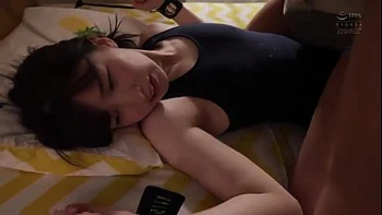 Cornudo ve a su esposa cachonda siendo follada