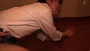 Изменяющая жена ебется на глазах у мужа