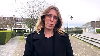 Aurrora, 23, big-tits milf in lingerie