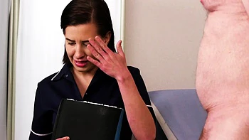 Stilvolle Babe sieht großen Schwanzwichser